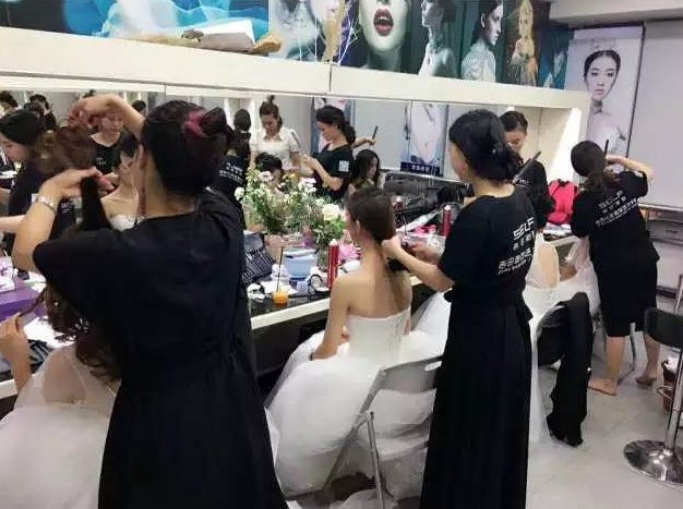 第18届化妆造型全科班&mdash;Flower bride主题毕业秀