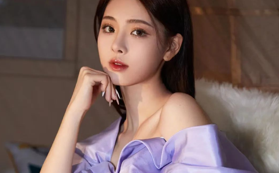 《中国好声音》亚军蔡子伊 妆发来自于-吉田美学 万万老师